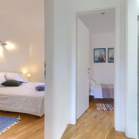 Sv- Ivan 1 By Interhome Tatil Evi *