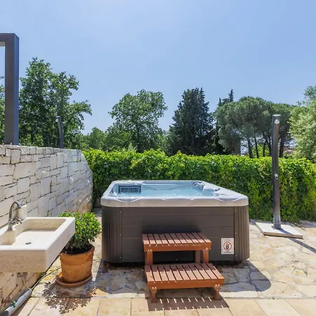 Sv- Ivan 1 By Interhome * Pelegrin